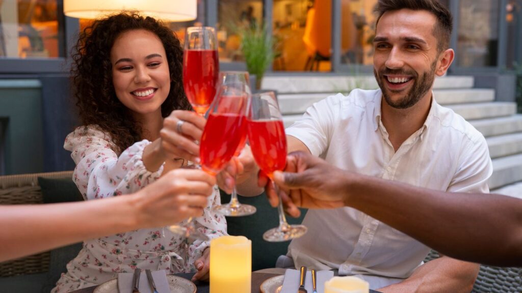 Prosecchini: Mini Prosecco Aperitivo Taking Over Social Sips